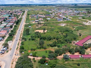 Commercial & Industrial Land