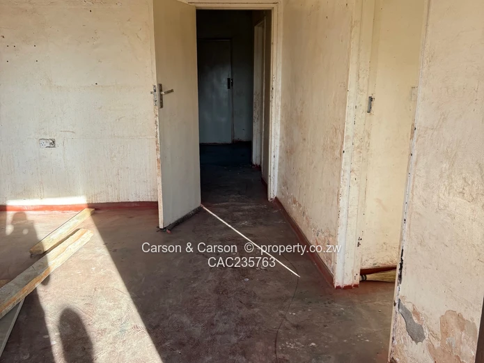 Former Surgery in Chitungwiza - Unit M 