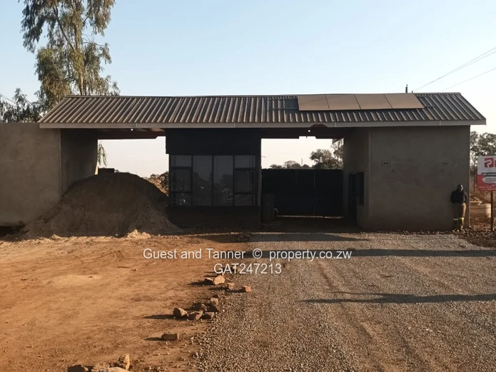 Canal Lifestyle – Kutandara, Tynwald Stands For Sale