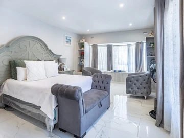 4 Bedroom Townhouse Complex