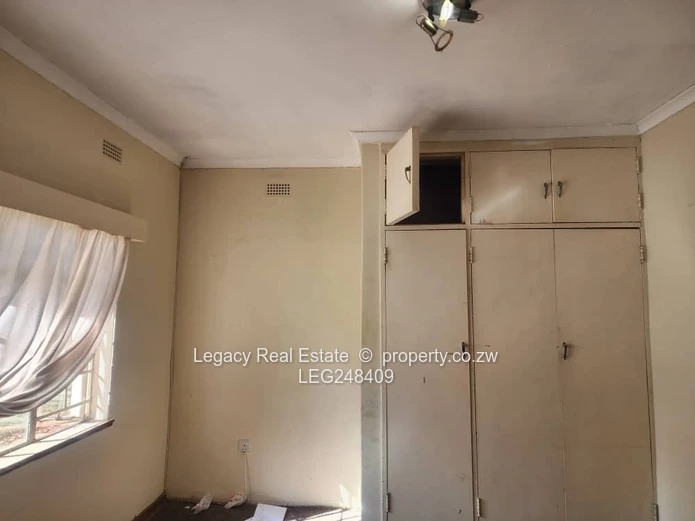 Elegant 4-Bedroom House To Let In Bluffhill