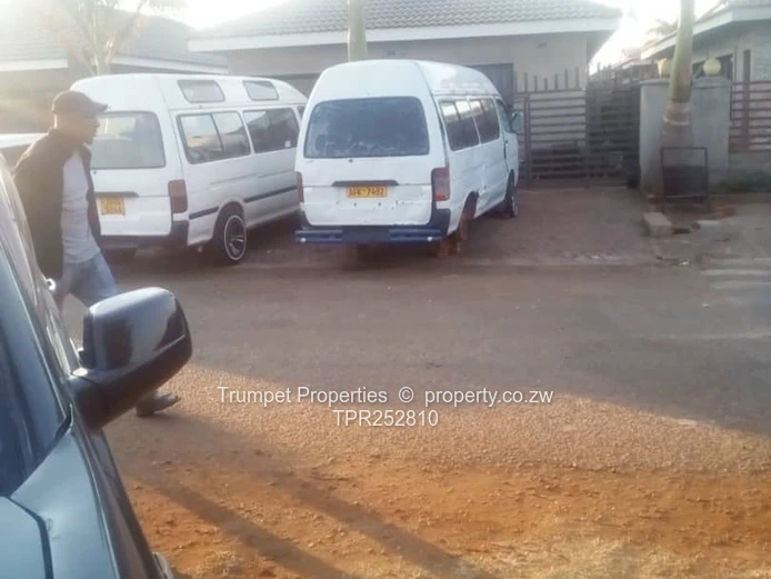 Aspindale Park 4-Bed House with Flatlet, Paved Parking & Verandah