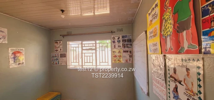 Glenview 3 House For Sale  (Sole Mandate)