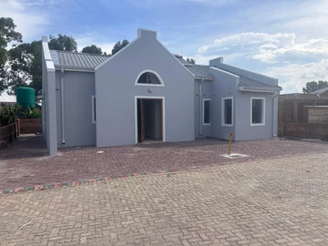 4 Bedroom House