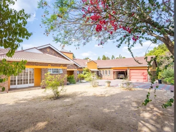 Commercial & Industrial Land