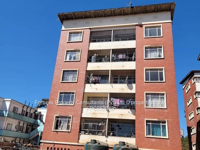 Sunlit 2-Bed Flat in Avenues CBD — Borehole (Sole Mandate)