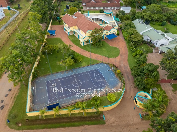 Massive  Property For Sale Suitable For Embassy, Office, Business Complex Etc