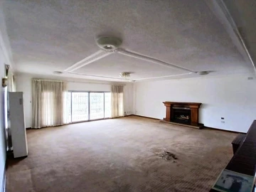 7 Bedroom House