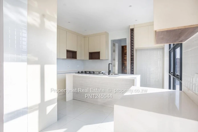 Modern Luxury in Arlington East!!!