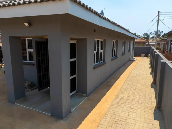 4 Bedroom House