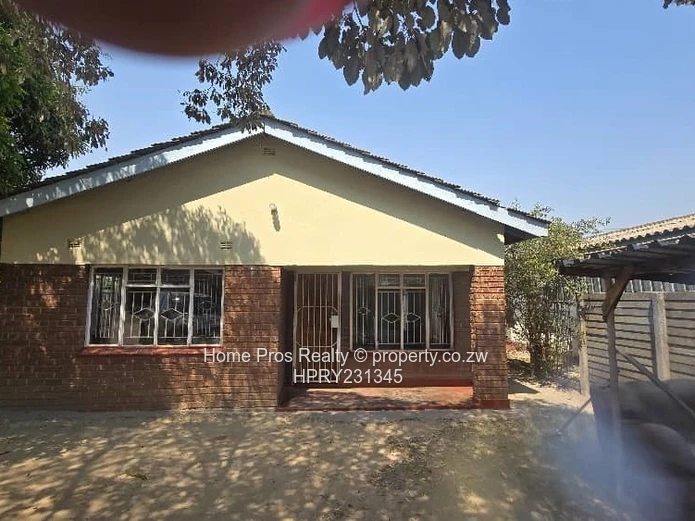 3-Bed Family Home with Garden & Fireplace in Budiriro (Sole Mandate)
