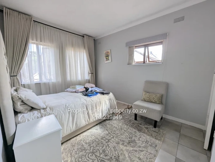 Double Storey Townhouse In Wonderful Complex