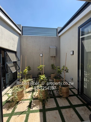 Secure And Spacious Townhouse In Newlands
