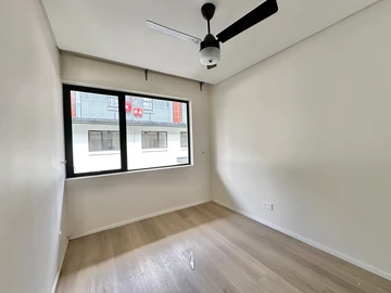 3 Bedroom Garden Flat