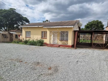Charming 2-Bed Cottage in Marlborough with Modern Amenities