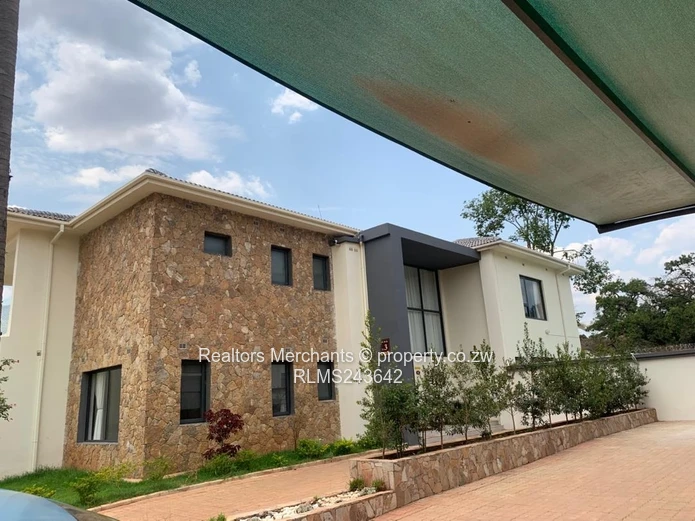 Pomona Townhouse For Sale