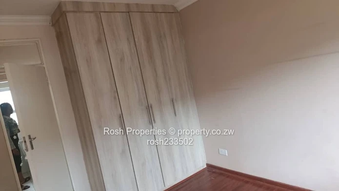 Greendale 2-Bed Garden Flat - Private Garden