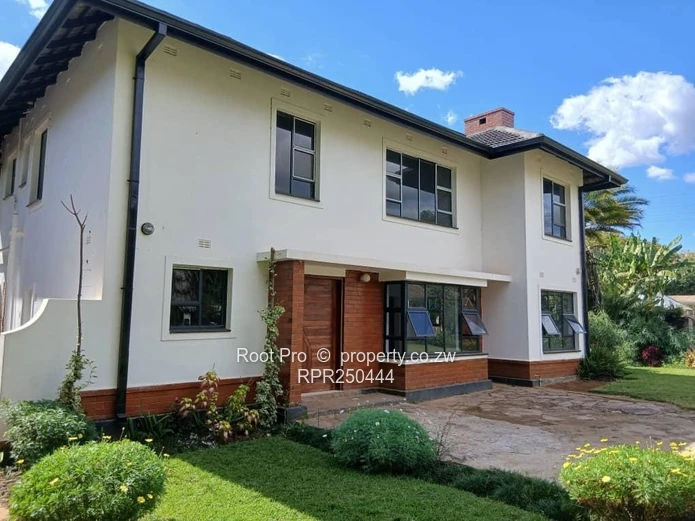 Mount Pleasant Double storey house for sale(5mins from Harare drive& 2nd ext)