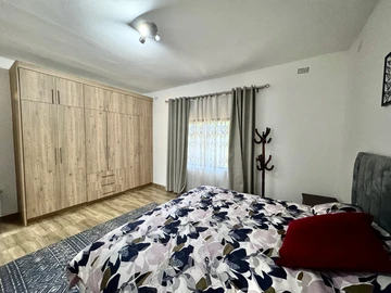 2 Bedroom Cottage