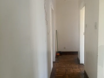 2 Bedroom Flat & Apartment