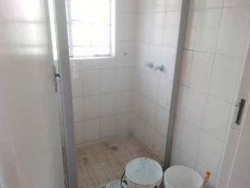 3 Bedroom Flat & Apartment