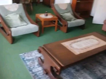 2 Bedroom Flat & Apartment