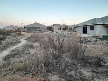 Stands & Residential Land