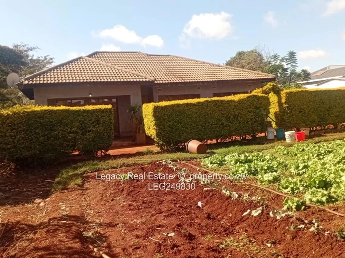 Walled Shawasha Hills 3-Bed on 2,164m² with Borehole