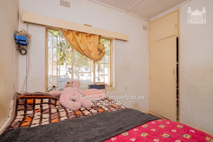 Well Located In Mabelreign!