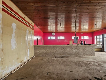 Shop & Retail Property