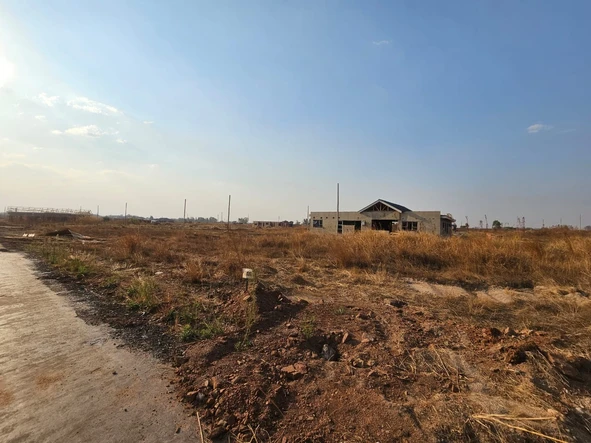 Stands & Residential Land