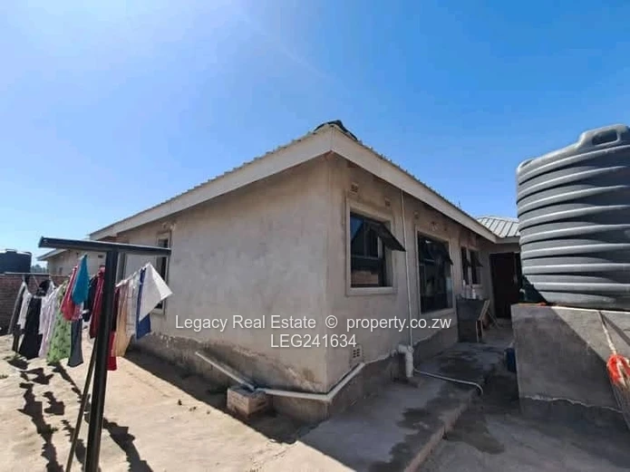 Comfortable 3-Bedroom Family Home – Mabvazuva Phase 2