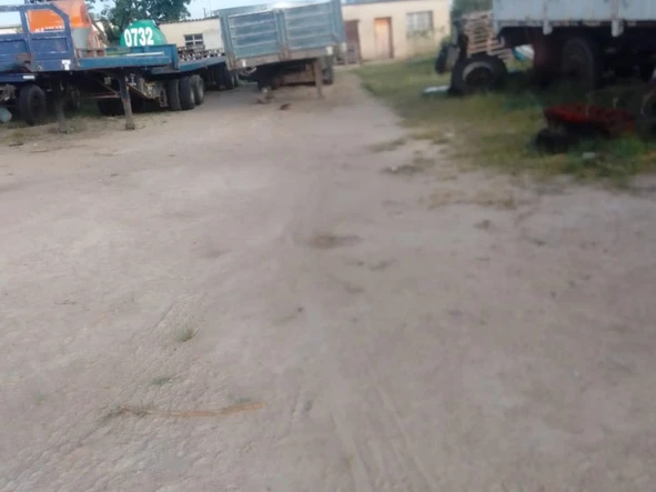 Commercial & Industrial Land