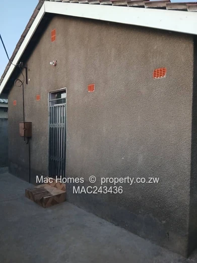 Chitungwiza house for sale (Sole Mandate)
