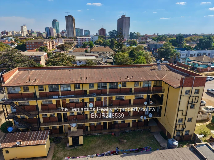 Neat 2bedroom duplex flat for sale