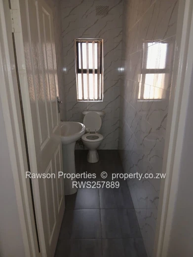 Norton Galloway house for sale (Sole Mandate)
