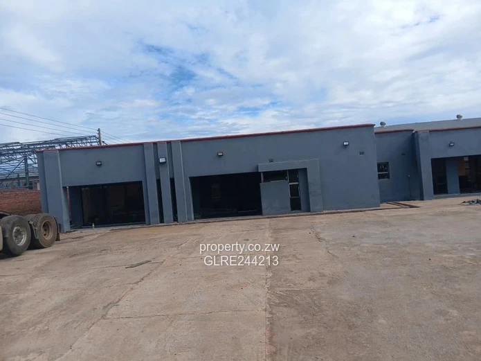 Westgate Service Station — 3,404m² with 900m² Building & Paved Forecourt