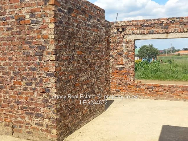 Sandton Phase 2 Corner Stand with Cottage .