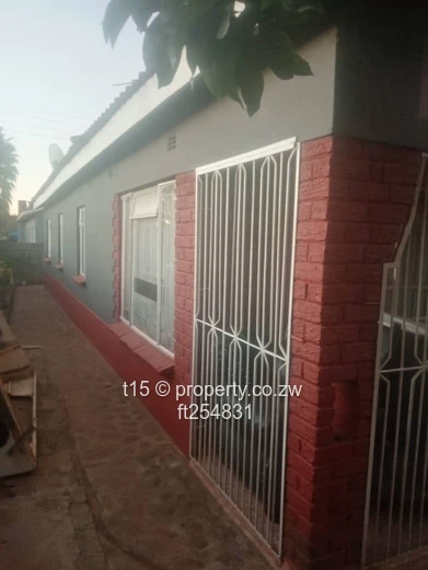 Renovated 4-Bed Gated Home in Dzivarasekwa, Harare