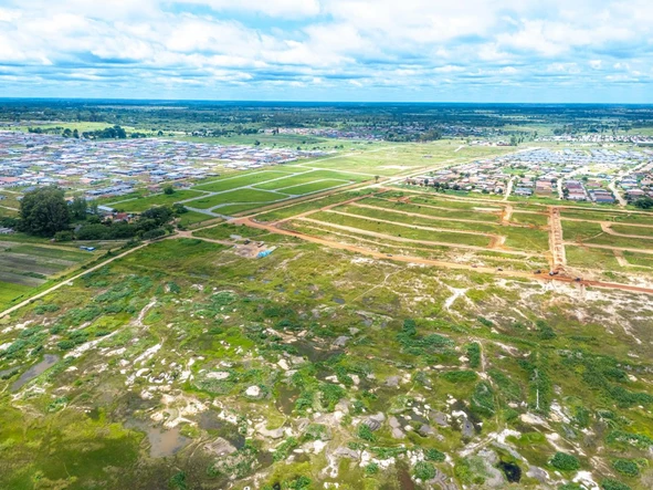 Commercial & Industrial Land