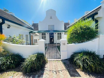 3 Bedroom Townhouse Complex