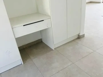 7 Bedroom House