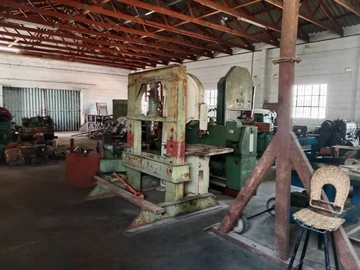 Warehouse & Factory