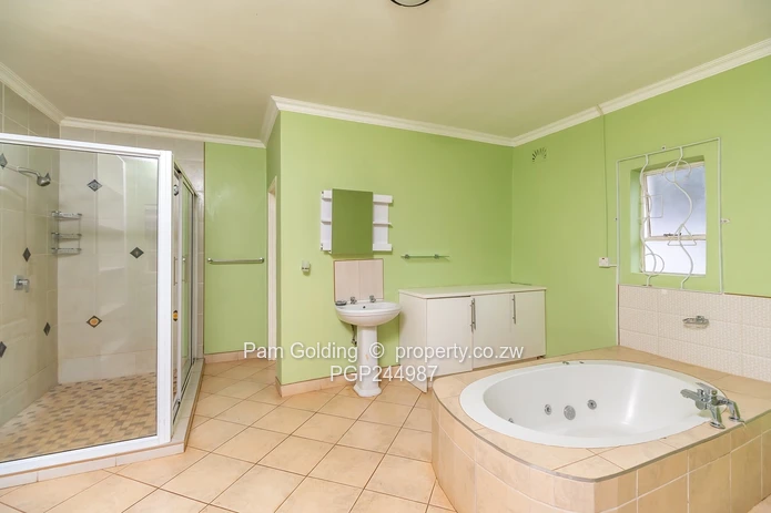 House to Let in a Secure Gated Community  (Sole Mandate)