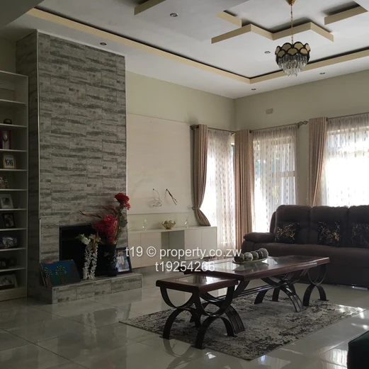 Neat 6 bedroom bungalow 