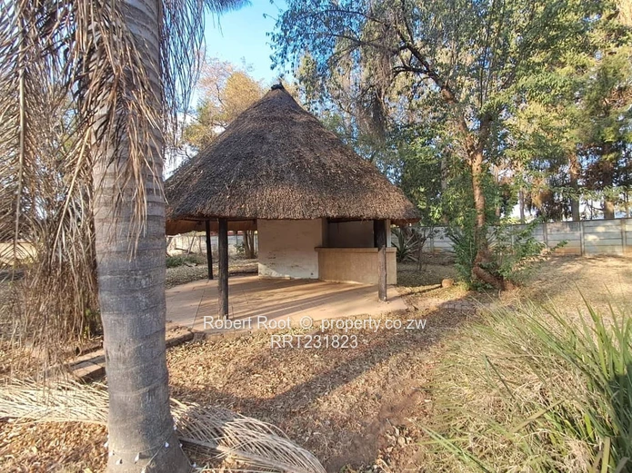 Ideal office space with Harare Drive frontage!