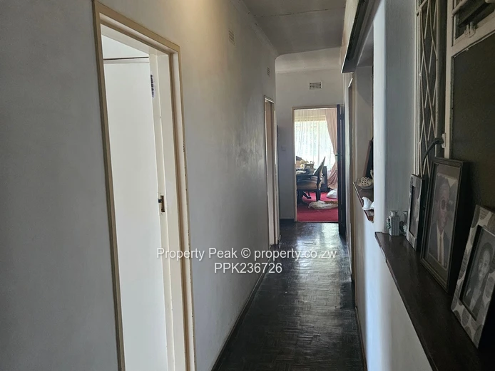 House In Mandara For Sale