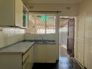 2 Bedroom Garden Flat