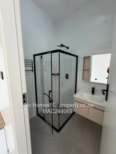 Newly 2 Bedroomed duplex to let