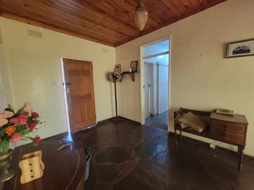 7 Bedroom House